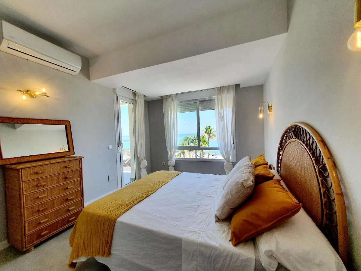 Estepona Vistamar 3 Bedrooms Apartment