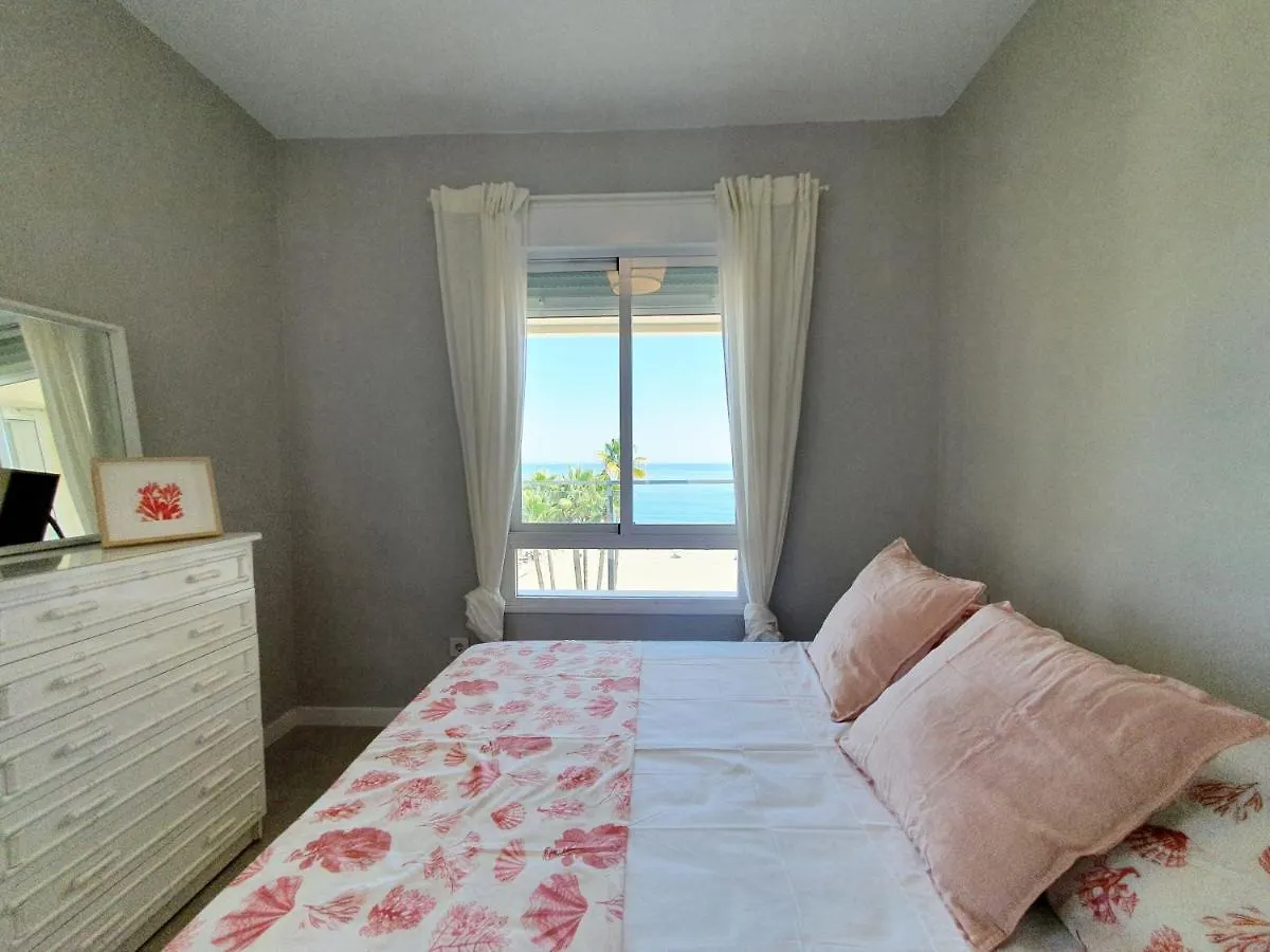 Estepona Vistamar 3 Bedrooms Apartment